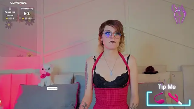 Rossie huntt online show from March 3, 1:28 pm