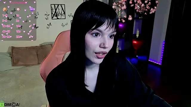 JanetCensley online show from April 20, 9:45 am