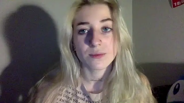 EmmyWet online show from March 11, 8:44 pm