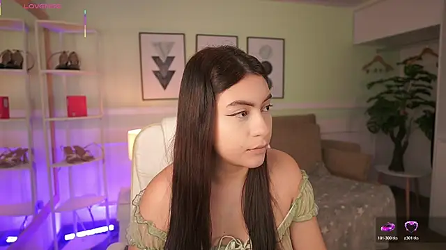 MandyCollins online show from April 17, 11:56 am