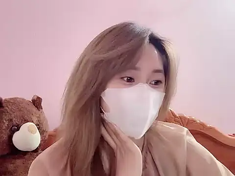 Ellie8386 online show from May 3, 3:48 pm