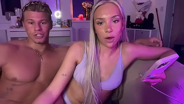 Naughtyblondex online show from May 16, 12:35 am