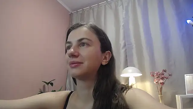 MistyBree online show from July 17, 8:40 am