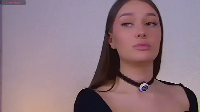 MaryJane- online show from April 4, 3:44 pm