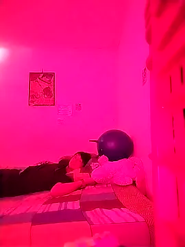 Miacurvi online show from March 29, 4:17 pm