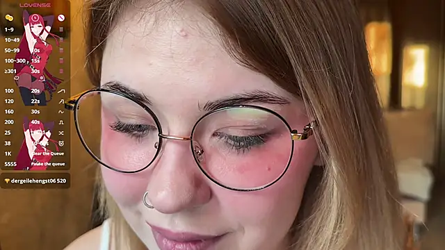 Aronia CuteAngel online show from April 1, 1:41 pm