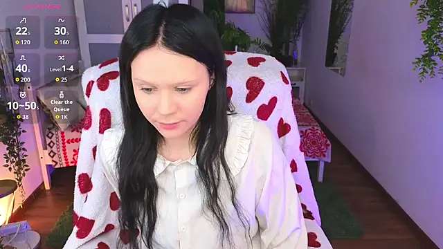 kittenlolla online show from March 6, 6:19 am