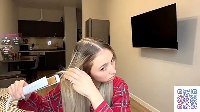 ClonedAge online show from April 18, 2:19 pm