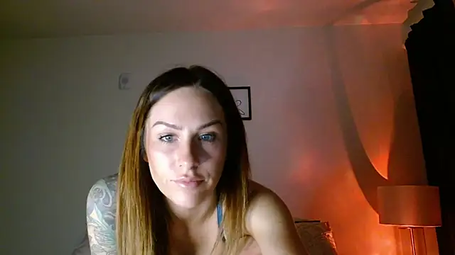 TheLeilaRose online show from May 13, 4:40 am