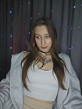 Emma Willson online show from April 22, 12:35 pm