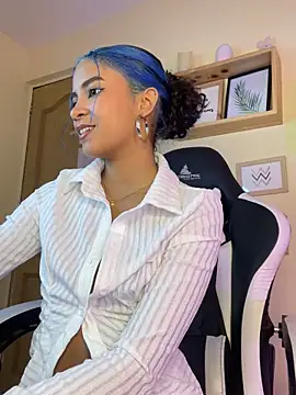 Franchezcaa  online show from May 27, 7:22 pm
