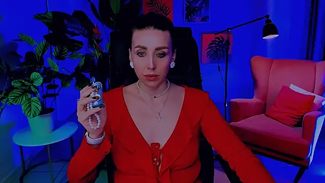 MonicaRiley online show from April 14, 9:20 am