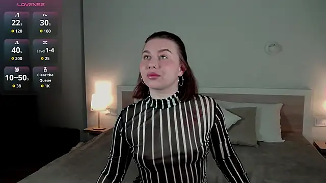 HermioneMoon online show from April 2, 12:46 pm