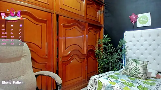 ebony katterin online show from March 9, 11:57 am