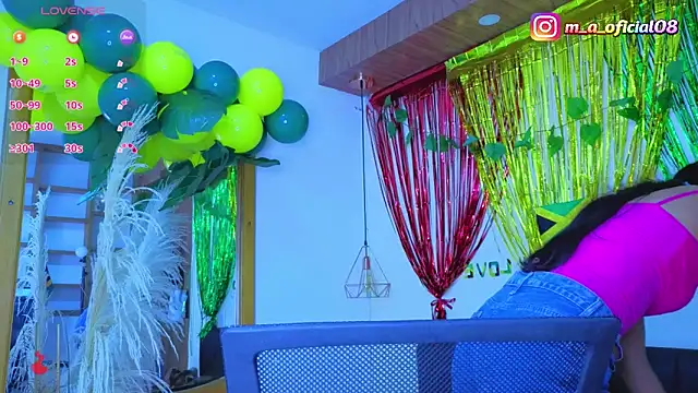 Morgan alice online show from April 9, 1:16 pm