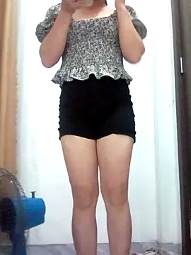 Bondgirl 9 online show from June 4, 5:28 pm
