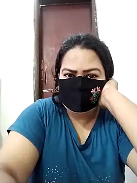 Star--Girl online show from April 19, 10:48 am