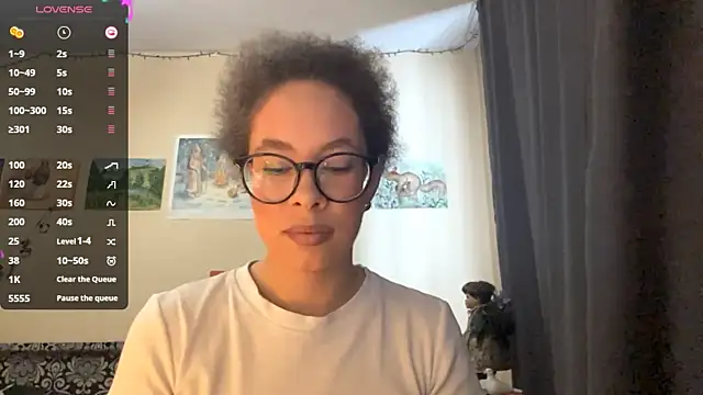 Selena blom online show from March 8, 8:18 am