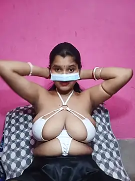 Sexy Sonniyaa online show from June 21, 6:45 pm