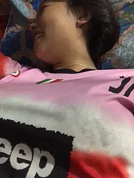 TieuVy99 online show from March 22, 2:23 pm