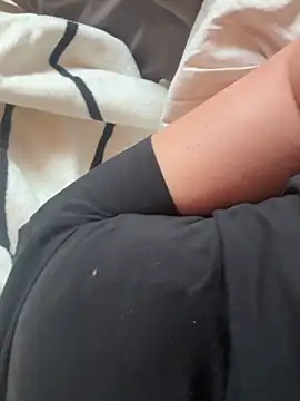 lena-smile683 online show from March 4, 4:02 pm