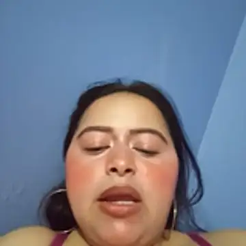 violetapeeveet online show from June 5, 6:52 am