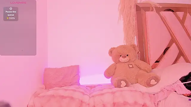 thamii campanitaa online show from April 26, 3:26 am