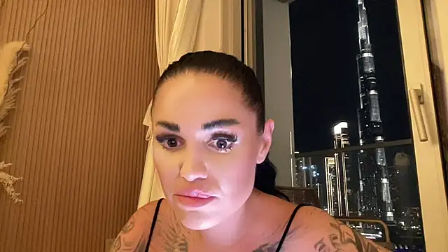 AMBER HARD online show from March 9, 3:37 pm