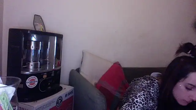 chiara-mario online show from March 4, 4:46 pm