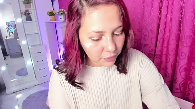 Ivy Brown  online show from March 19, 1:26 pm