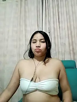 DulceBarbyeri online show from March 13, 4:25 am