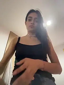 leilani X online show from June 4, 1:15 pm