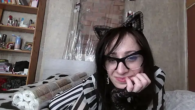 Barbie Rococo online show from April 24, 9:06 pm