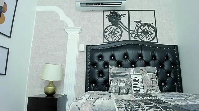 Kenndra lust online show from March 9, 12:52 pm