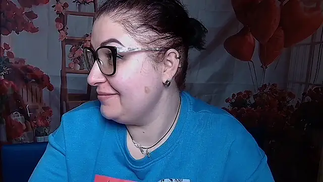 JannaCurvy online show from March 9, 6:38 am