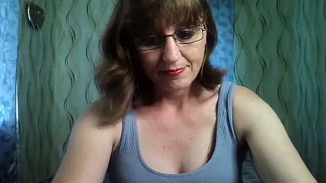 Alisaprice077 online show from July 2, 10:10 am
