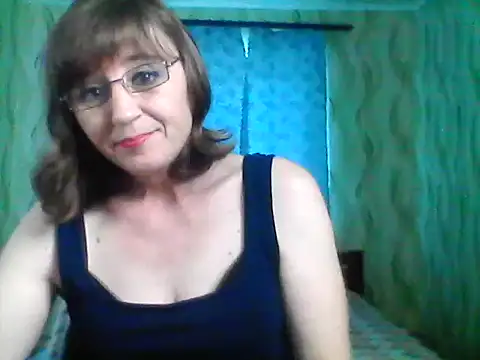 Alisaprice077 online show from June 5, 8:42 am