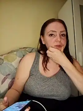 Bella-Monroe online show from March 27, 7:03 pm