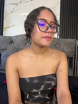 Bunny fire online show from April 26, 8:06 pm