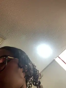 Bunny fire online show from April 6, 7:15 pm