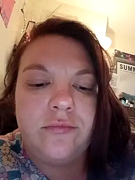 Sluttynoel online show from March 31, 9:04 pm