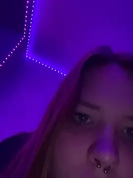 Violetted online show from March 19, 5:50 pm