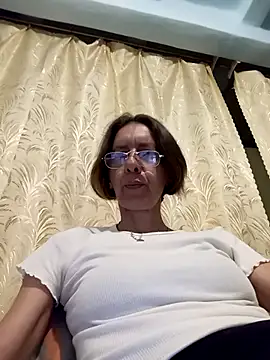 Tania9876 online show from June 5, 6:47 pm