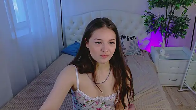 Kessi Sweet online show from June 5, 12:44 pm