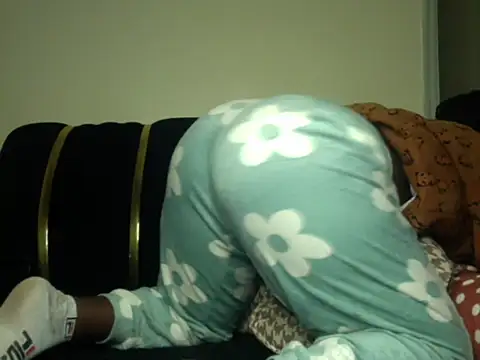 Sexxybella  online show from April 28, 3:21 am
