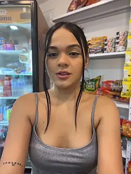 Bella-Ferrer online show from June 3, 6:02 pm