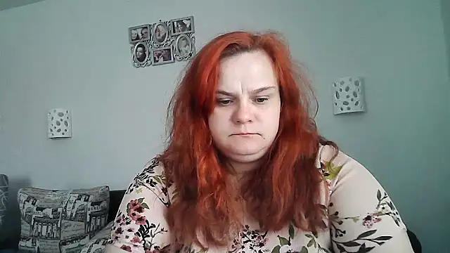 DollyGersonn online show from April 24, 3:26 pm