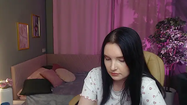 Kristen Bellle online show from March 27, 2:46 am