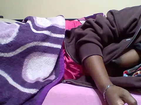 melaninebony2 online show from April 23, 10:55 am