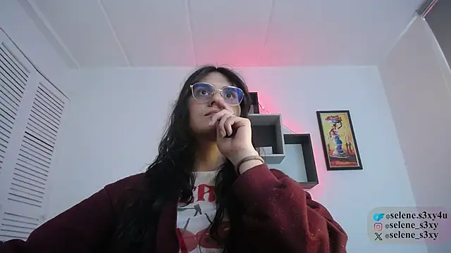 selene cutie online show from April 17, 10:01 pm